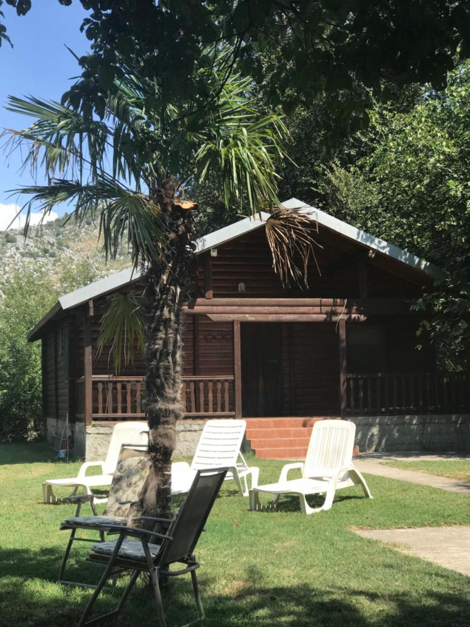 Wooden Village Resort Ponari Eksteriør billede